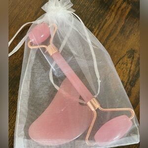 Rose Quartz Facial Roller and Gua Sha Set